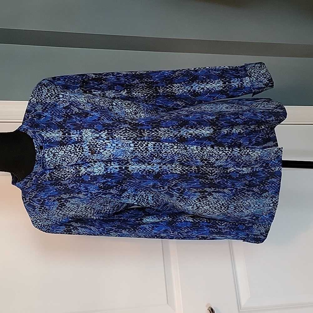 Women's Calvin Klein button-down Blouse